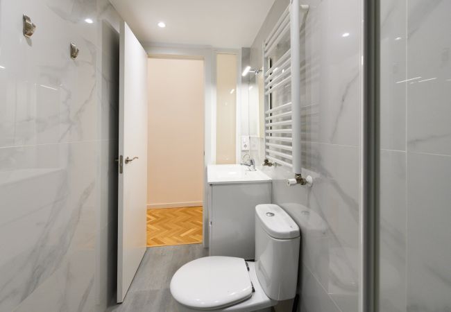 Apartamento em Madrid - Elegante vivienda de 3 habitaciones en el centro de Madrid  Apartamento em Madrid - Elegante vivienda de 3 habitaciones en el centro de Madrid