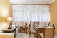 Apartamento em Rio de Janeiro - 5 minutos da praia do Leblon | AP403