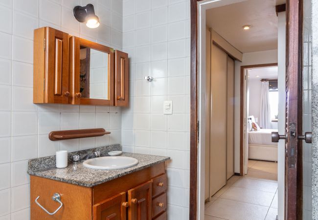 Apartamento em Rio de Janeiro - Conforto e Tranquilidade no Humaitá | M404 Apartamento em Rio de Janeiro - Conforto e Tranquilidade no Humaitá | M404