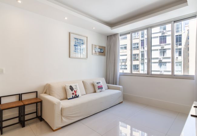 Apartamento em Rio de Janeiro - Apartamento em Copacabana a 3 minutos da Praia | NSC602 Apartamento em Rio de Janeiro - Apartamento em Copacabana a 3 minutos da Praia | NSC602