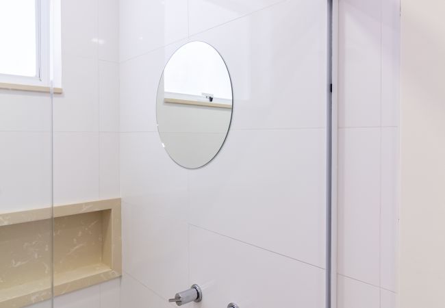 Apartamento em Rio de Janeiro - Apartamento em Copacabana a 3 minutos da Praia | NSC602 Apartamento em Rio de Janeiro - Apartamento em Copacabana a 3 minutos da Praia | NSC602