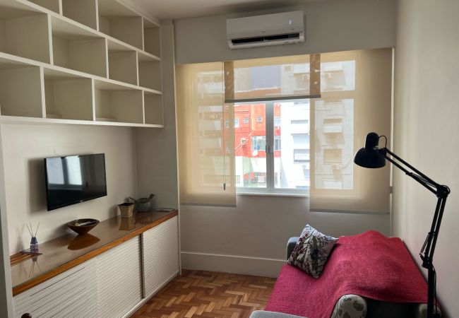 Apartamento em Rio de Janeiro - Jul602|Qto sala em Copa, 2 minutos a pé da praia Apartamento em Rio de Janeiro - Jul602|Qto sala em Copa, 2 minutos a pé da praia