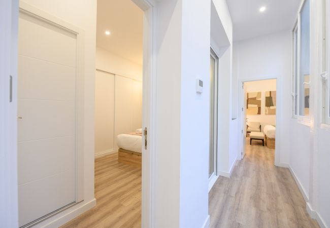 Apartamento em Madrid - Confort y estilo urbano: tu piso perfecto con 3 habitaciones  Apartamento em Madrid - Confort y estilo urbano: tu piso perfecto con 3 habitaciones