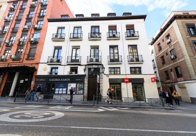 Apartamento em Madrid - Confort y estilo urbano: tu piso perfecto con 3 habitaciones  Apartamento em Madrid - Confort y estilo urbano: tu piso perfecto con 3 habitaciones