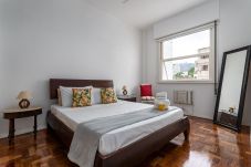Apartamento em Rio de Janeiro - 7 minutos da praia de Ipanema | BT302B