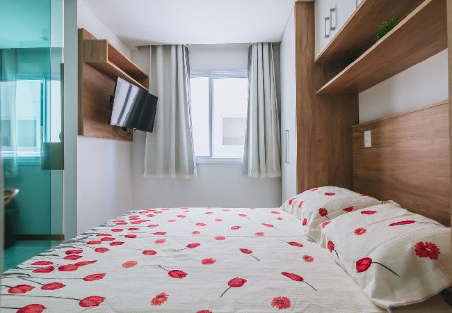 Apartamento em Salvador - Loft pet-friendly c/ Wi-Fi à 100m da praia Apartamento em Salvador - Loft pet-friendly c/ Wi-Fi à 100m da praia