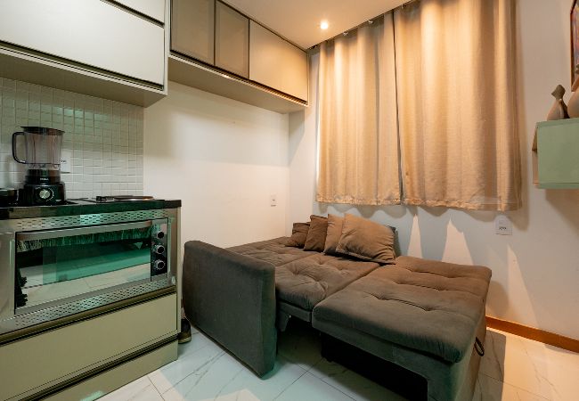 Apartamento em Salvador - Loft pet-friendly c/ Wi-Fi à 100m da praia Apartamento em Salvador - Loft pet-friendly c/ Wi-Fi à 100m da praia