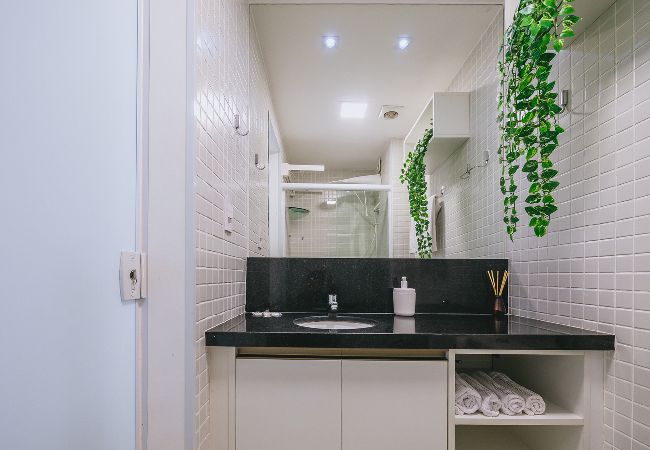 Apartamento em Salvador - Loft pet-friendly c/ Wi-Fi à 100m da praia Apartamento em Salvador - Loft pet-friendly c/ Wi-Fi à 100m da praia