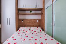 Apartamento em Salvador - Loft pet-friendly c/ Wi-Fi à 100m da praia