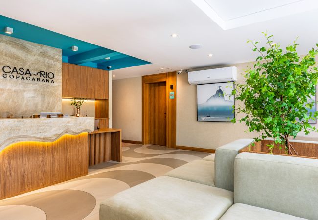 Apartamento em Rio de Janeiro - Refúgio a Poucos Passos de Praia de Copacabana | Q1 PCD Apartamento em Rio de Janeiro - Refúgio a Poucos Passos de Praia de Copacabana | Q1 PCD