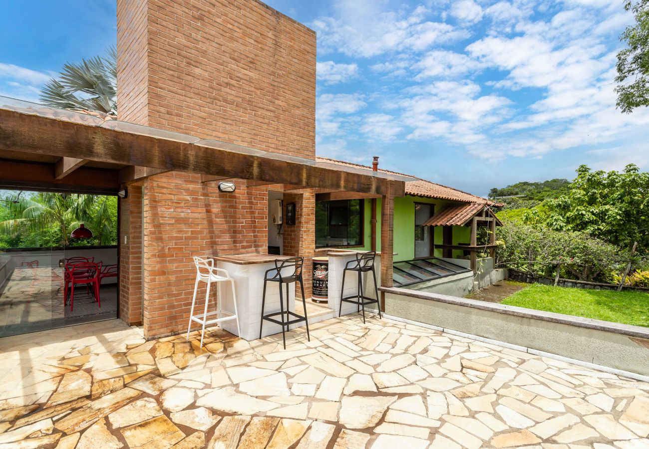 Casa em Miguel Pereira - Refúgio Perfeito em Miguel Pereira | AND61 Casa em Miguel Pereira - Refúgio Perfeito em Miguel Pereira | AND61