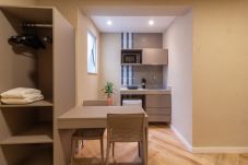 Apartamento em Rio de Janeiro - Refúgio a Poucos Passos de Praia de Copacabana | Q15