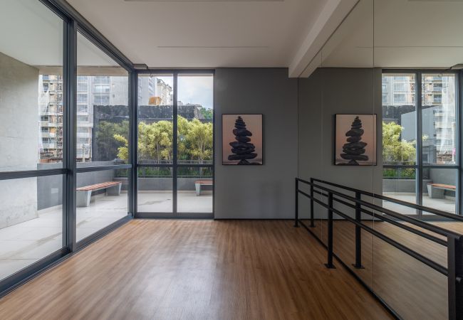 Estúdio em São Paulo - Studio Completo em Perdizes: PUC a um Passo, com Piscina e Fitness Estúdio em São Paulo - Studio Completo em Perdizes: PUC a um Passo, com Piscina e Fitness