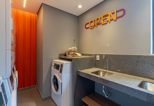 Estúdio em São Paulo - Studio Completo em Perdizes: PUC a um Passo, com Piscina e Fitness Estúdio em São Paulo - Studio Completo em Perdizes: PUC a um Passo, com Piscina e Fitness