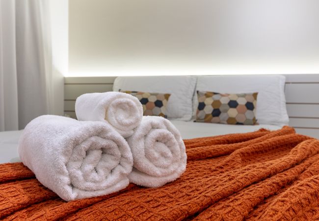 Estúdio em São Paulo - Studio Completo em Perdizes: PUC a um Passo, com Piscina e Fitness Estúdio em São Paulo - Studio Completo em Perdizes: PUC a um Passo, com Piscina e Fitness