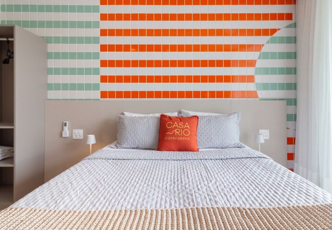 Apartamento em Rio de Janeiro - Vista para o Mar e Varanda com Banheira | Q2 Apartamento em Rio de Janeiro - Vista para o Mar e Varanda com Banheira | Q2