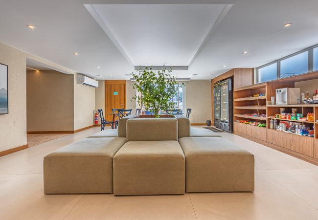 Apartamento em Rio de Janeiro - Vista para o Mar e Varanda com Banheira  | Q3 Apartamento em Rio de Janeiro - Vista para o Mar e Varanda com Banheira  | Q3