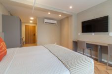 Apartamento em Rio de Janeiro - Vista para o Mar e Varanda com Banheira | Q19