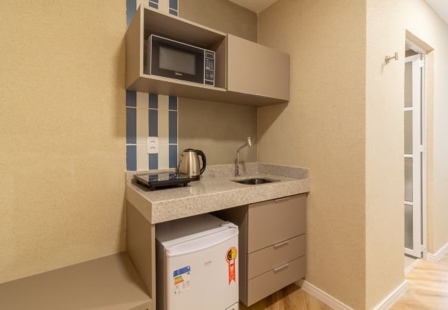 Apartamento em Rio de Janeiro - Vista para o Mar e Varanda com Banheira | Q20 Apartamento em Rio de Janeiro - Vista para o Mar e Varanda com Banheira | Q20