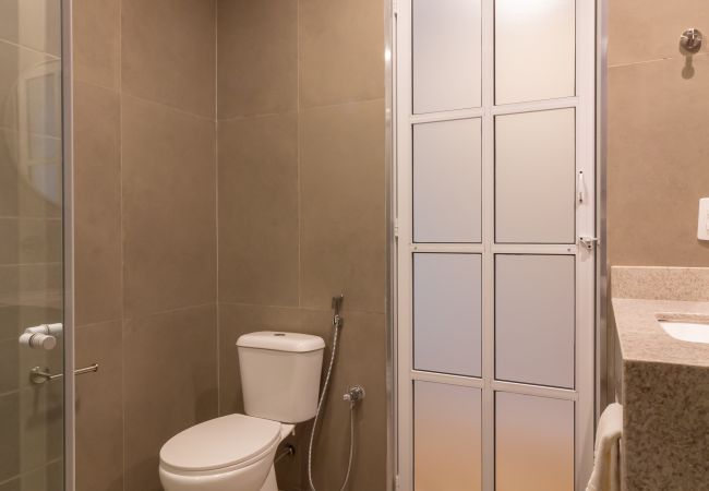 Apartamento em Rio de Janeiro - Vista para o Mar e Varanda com Banheira | Q20 Apartamento em Rio de Janeiro - Vista para o Mar e Varanda com Banheira | Q20