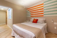 Apartamento em Rio de Janeiro - Acolhedor a Poucos Passos de Praia de Copacabana | Q16