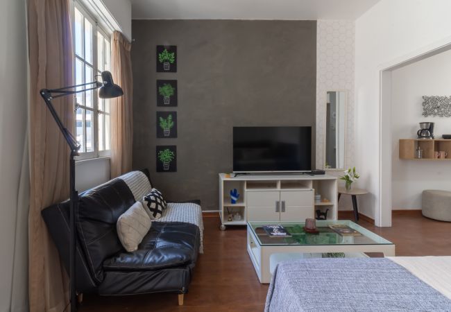 Apartamento em Rio de Janeiro - Refúgio em Copacabana para dois | NSC1011  Apartamento em Rio de Janeiro - Refúgio em Copacabana para dois | NSC1011