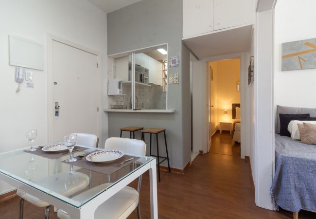 Apartamento em Rio de Janeiro - Refúgio em Copacabana para dois | NSC1011  Apartamento em Rio de Janeiro - Refúgio em Copacabana para dois | NSC1011