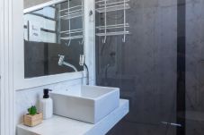Apartamento em Rio de Janeiro - Refúgio em Copacabana para dois | NSC1011 