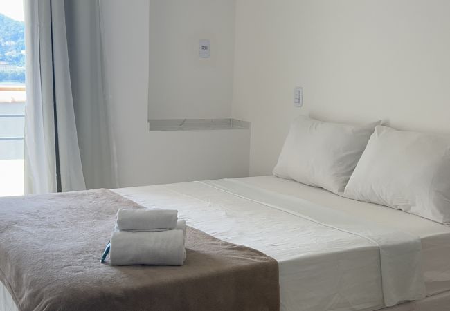 Apartamento em Angra dos Reis - Flat com vista para o Mar no Marinas II Apartamento em Angra dos Reis - Flat com vista para o Mar no Marinas II