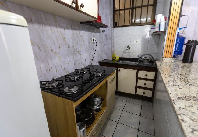 Apartamento em Praia Grande -  Apto a 260m do mar com ar-condicionado e Wi-Fi Apartamento em Praia Grande -  Apto a 260m do mar com ar-condicionado e Wi-Fi