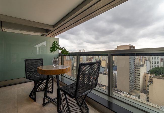 Estúdio em São Paulo - 4hóspedes, piscina, garagem e sauna Estúdio em São Paulo - 4hóspedes, piscina, garagem e sauna