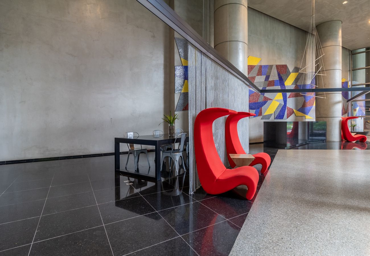 Estúdio em São Paulo - 4hóspedes, piscina, garagem e sauna Estúdio em São Paulo - 4hóspedes, piscina, garagem e sauna