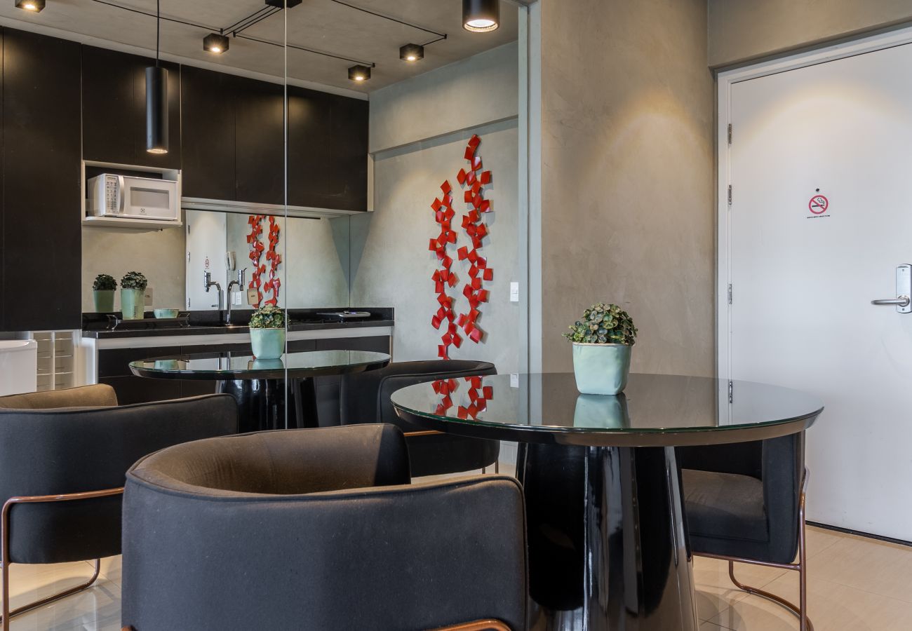 Estúdio em São Paulo - 4hóspedes, piscina, garagem e sauna Estúdio em São Paulo - 4hóspedes, piscina, garagem e sauna