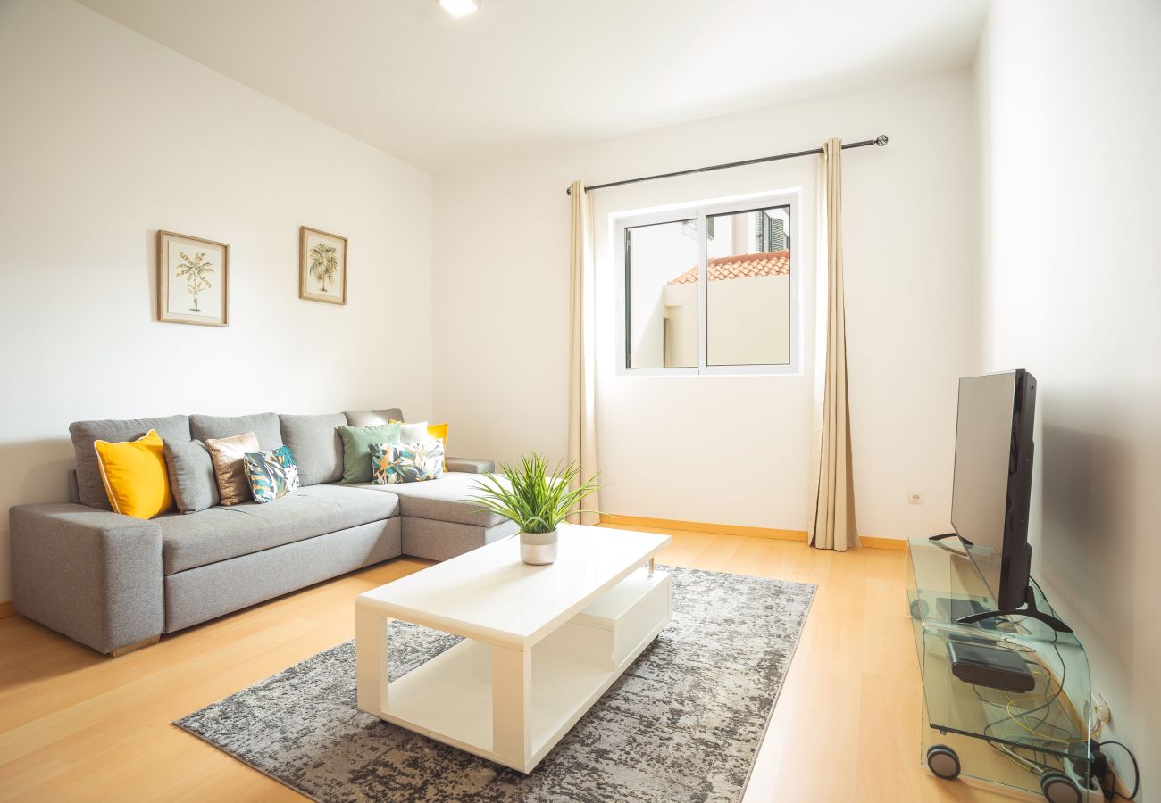 Apartamento em Funchal - São Pedro Central Flat by Atlantic Holiday