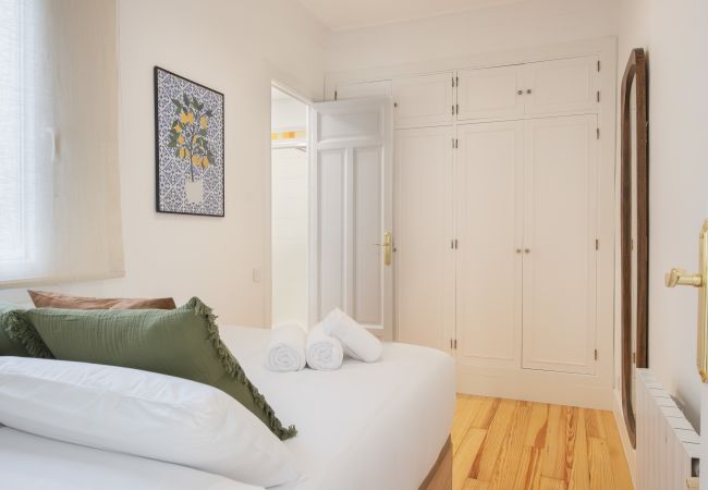 Apartamento em Madrid - Ático con extraordinaria Terraza - Centro -Lujo - Alturas con sabor Mediterráneo Apartamento em Madrid - Ático con extraordinaria Terraza - Centro -Lujo - Alturas con sabor Mediterráneo