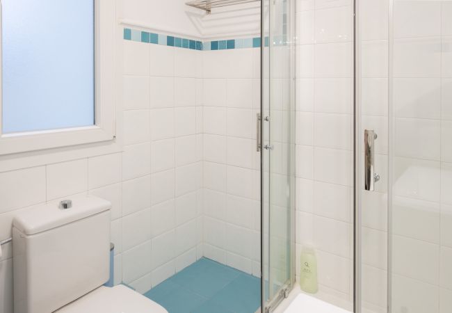 Apartamento em Madrid - Ático con extraordinaria Terraza - Centro -Lujo - Alturas con sabor Mediterráneo Apartamento em Madrid - Ático con extraordinaria Terraza - Centro -Lujo - Alturas con sabor Mediterráneo