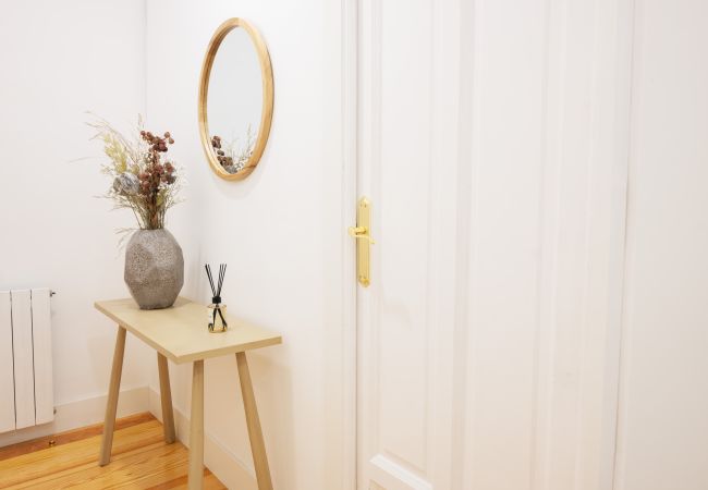 Apartamento em Madrid - Ático con extraordinaria Terraza - Centro -Lujo - Alturas con sabor Mediterráneo Apartamento em Madrid - Ático con extraordinaria Terraza - Centro -Lujo - Alturas con sabor Mediterráneo