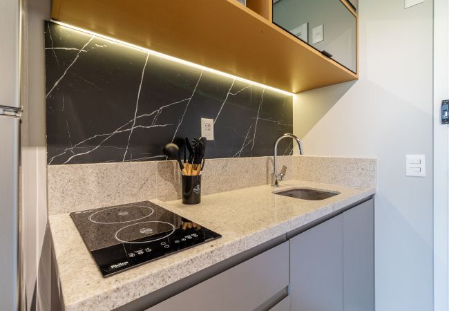 Estúdio em São Paulo - Campo Belo, piscina, GYM e Ar Estúdio em São Paulo - Campo Belo, piscina, GYM e Ar