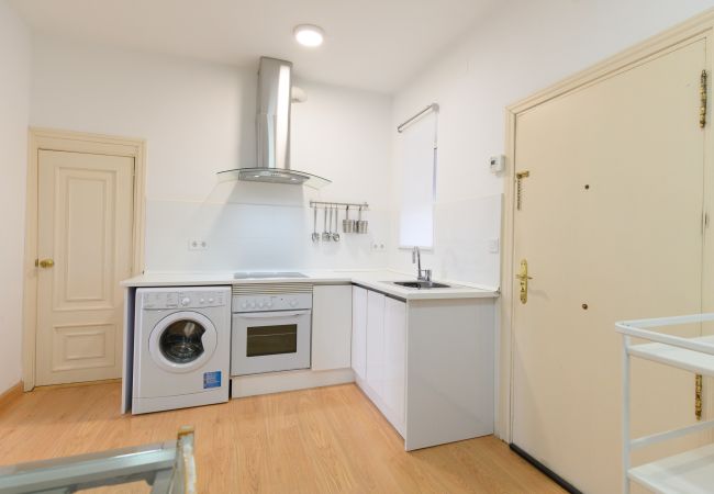 Apartamento em Madrid - Charmartin 4 Torres: 2 dormitorios ideal para familias y viajeros de negocios .Temporal Apartamento em Madrid - Charmartin 4 Torres: 2 dormitorios ideal para familias y viajeros de negocios .Temporal