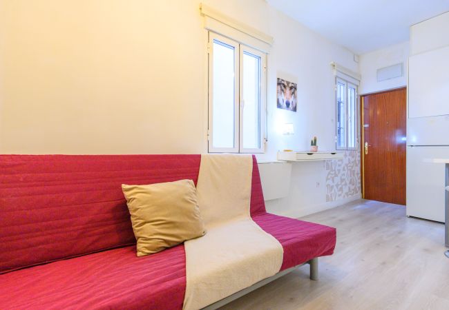 Apartamento em Madrid - Acogedor piso de 1 dormitorio a poco metros del centro de la Ciudad .Temporal Apartamento em Madrid - Acogedor piso de 1 dormitorio a poco metros del centro de la Ciudad .Temporal