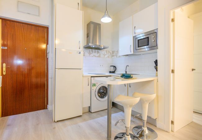 Apartamento em Madrid - Acogedor piso de 1 dormitorio a poco metros del centro de la Ciudad .Temporal Apartamento em Madrid - Acogedor piso de 1 dormitorio a poco metros del centro de la Ciudad .Temporal