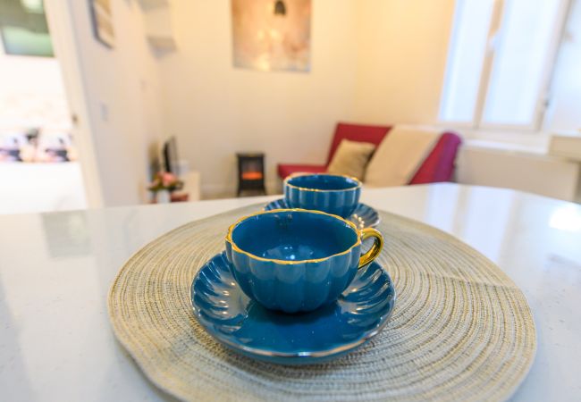 Apartamento em Madrid - Acogedor piso de 1 dormitorio a poco metros del centro de la Ciudad .Temporal Apartamento em Madrid - Acogedor piso de 1 dormitorio a poco metros del centro de la Ciudad .Temporal