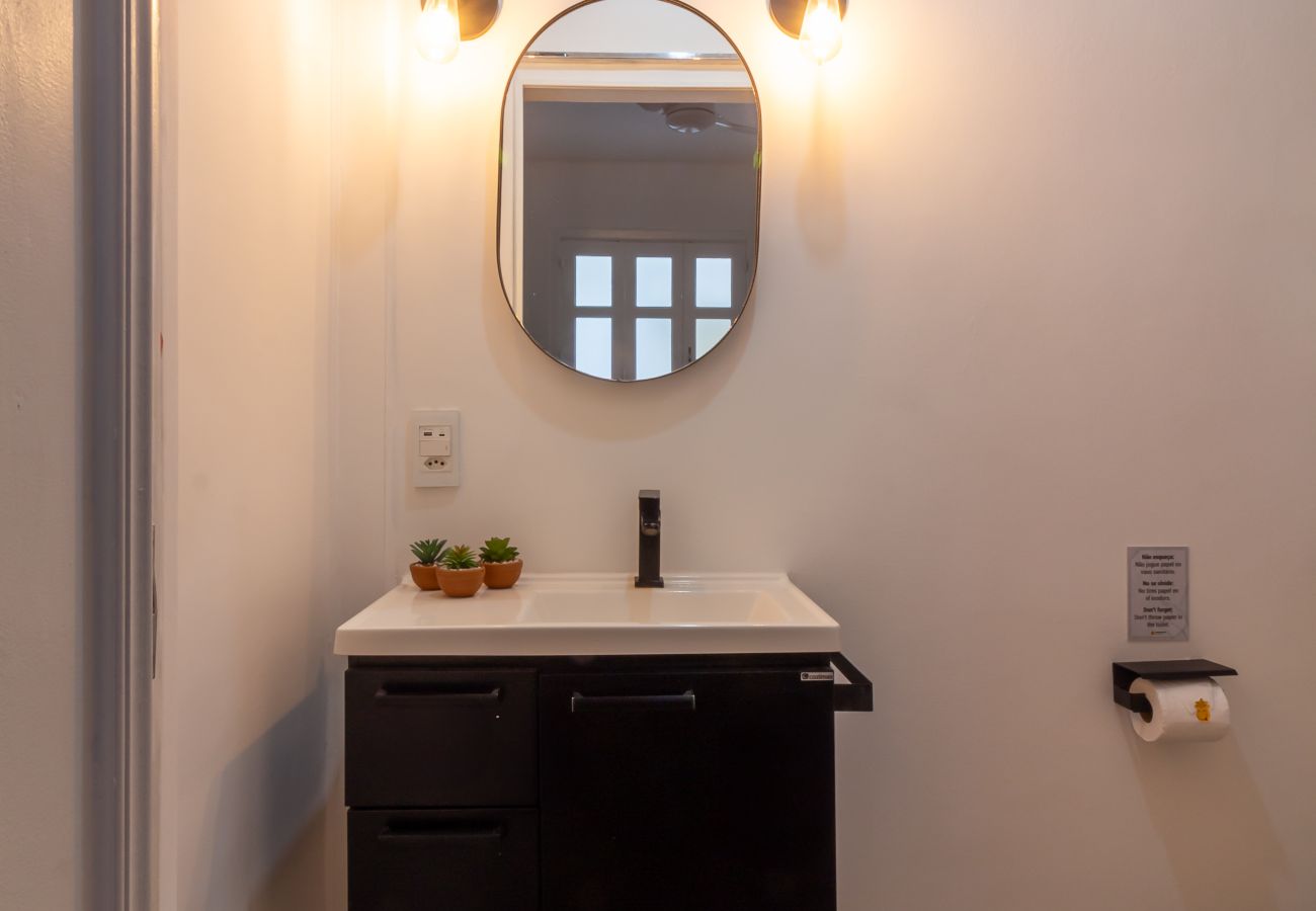 Apartamento em Rio de Janeiro - Sofisticado a Poucos Passos da Lagoa | SB301 Apartamento em Rio de Janeiro - Sofisticado a Poucos Passos da Lagoa | SB301