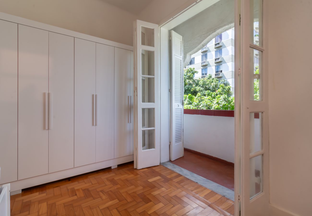 Apartamento em Rio de Janeiro - Sofisticado a Poucos Passos da Lagoa | SB301 Apartamento em Rio de Janeiro - Sofisticado a Poucos Passos da Lagoa | SB301