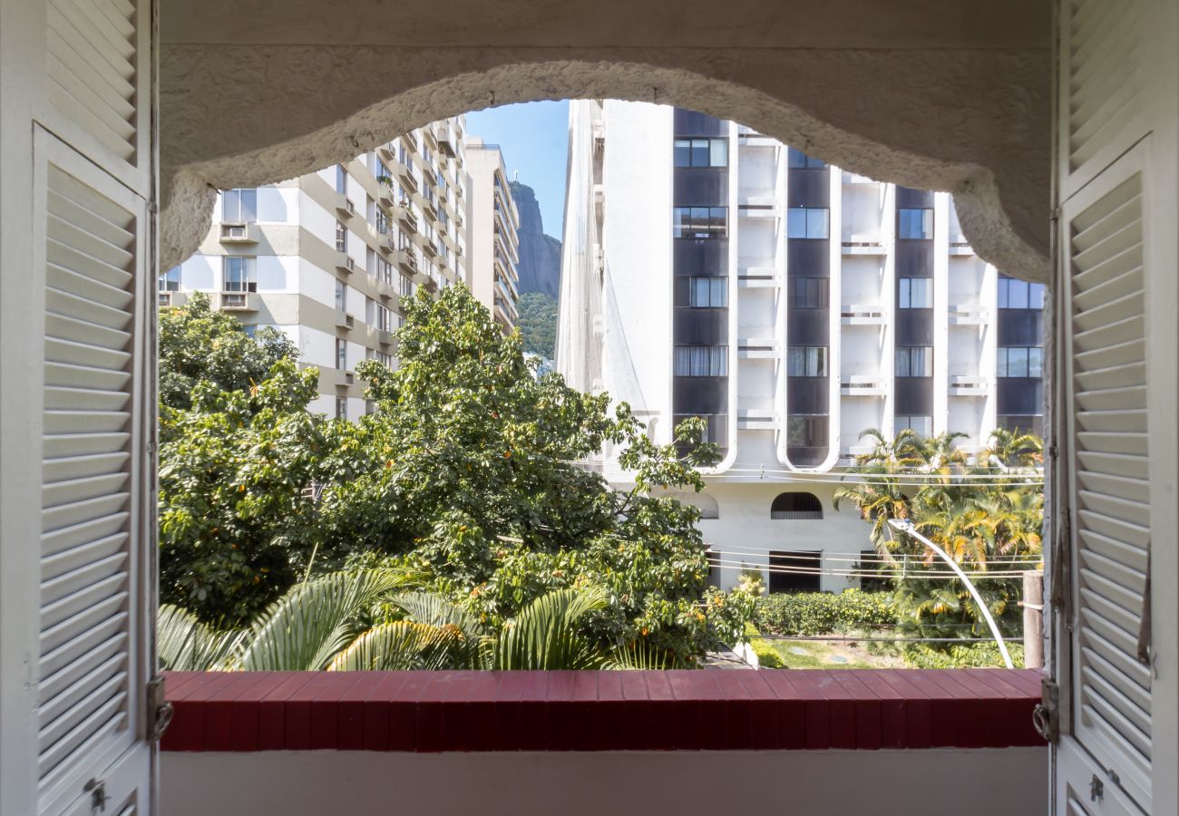 Apartamento em Rio de Janeiro - Sofisticado a Poucos Passos da Lagoa | SB301 Apartamento em Rio de Janeiro - Sofisticado a Poucos Passos da Lagoa | SB301