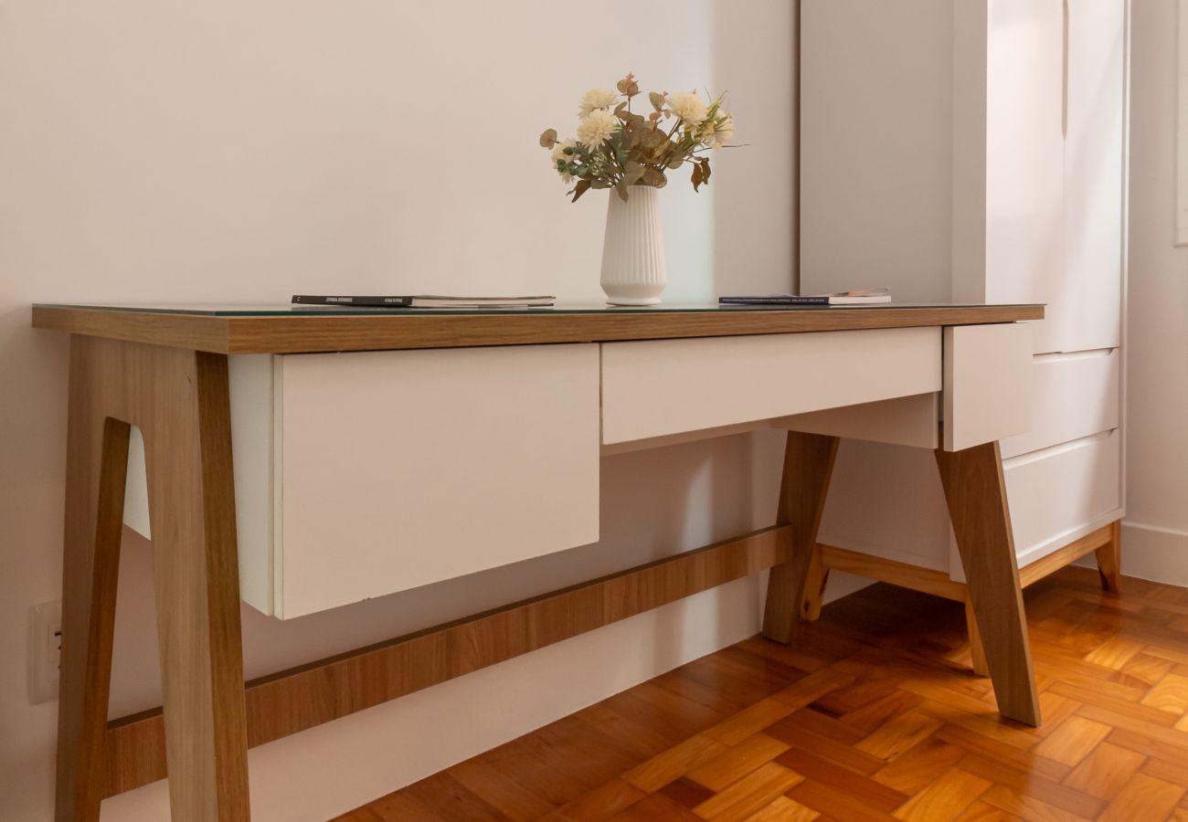 Apartamento em Rio de Janeiro - Sofisticado a Poucos Passos da Lagoa | SB301 Apartamento em Rio de Janeiro - Sofisticado a Poucos Passos da Lagoa | SB301