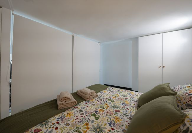 Apartamento em Madrid - Acogedor apartamento con estilo industrial en Barrio Prosperidad - Madrid. Temporal Apartamento em Madrid - Acogedor apartamento con estilo industrial en Barrio Prosperidad - Madrid. Temporal