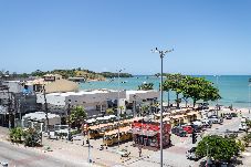 Apartamento em Rio das Ostras - Cobertura a 150m do mar com churrasqueira e Wi-Fi