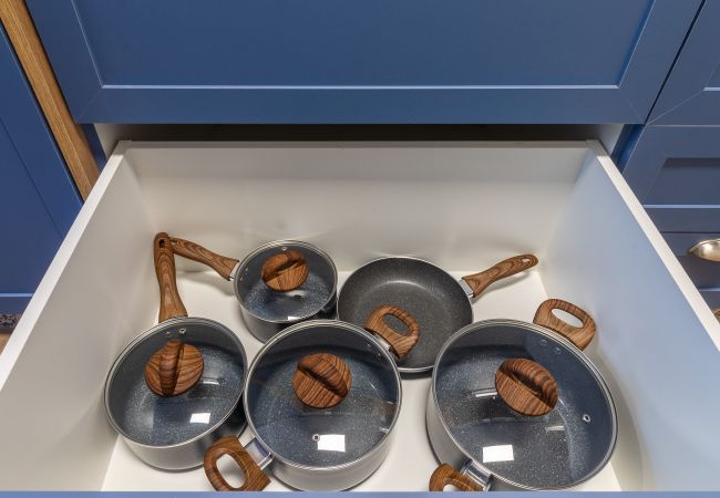 Estúdio em São Paulo - Pinheiros, completo ao lado do metrô Estúdio em São Paulo - Pinheiros, completo ao lado do metrô