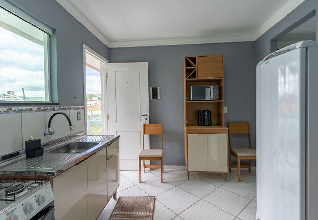 Apartamento em Biguaçu - Loft com ótima localização,Wi-Fi e ar-condicionado Apartamento em Biguaçu - Loft com ótima localização,Wi-Fi e ar-condicionado